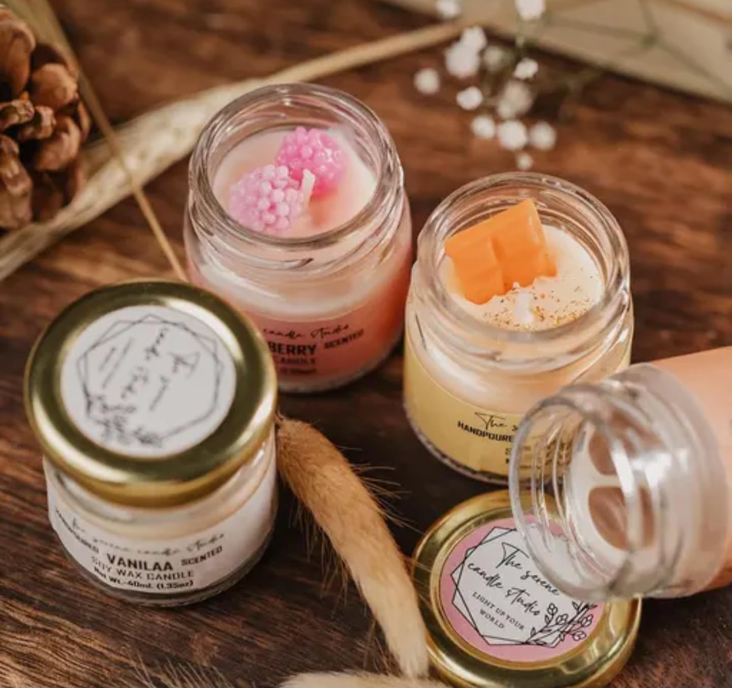 Handmade Scented Soy Wax Candles Set, Vanilla and Berry Fragrances, Glass Jars with Gold Lids