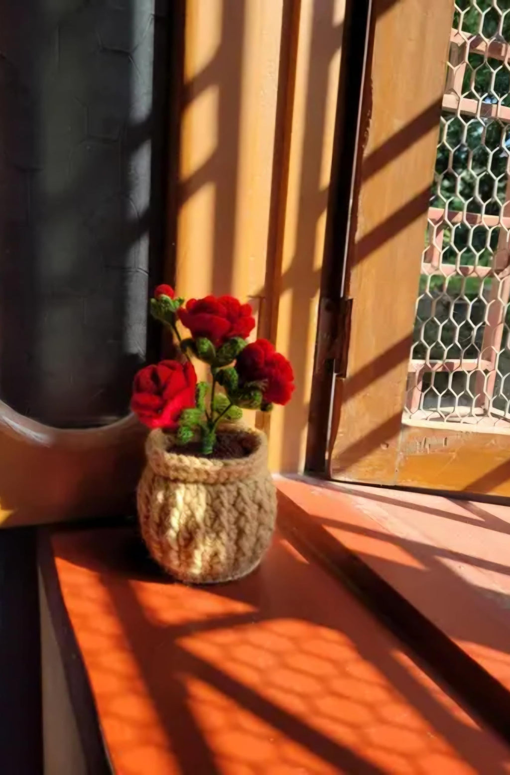 Handmade Crochet Red Rose Artificial Flower in Knitted Pot, Home Decor, Boho Style