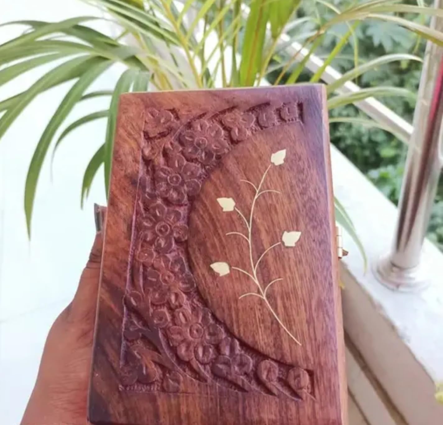 Handcrafted Wooden Jewellery Box with Floral Carved Design, Vintage Style Storage Box with Metal Clasp