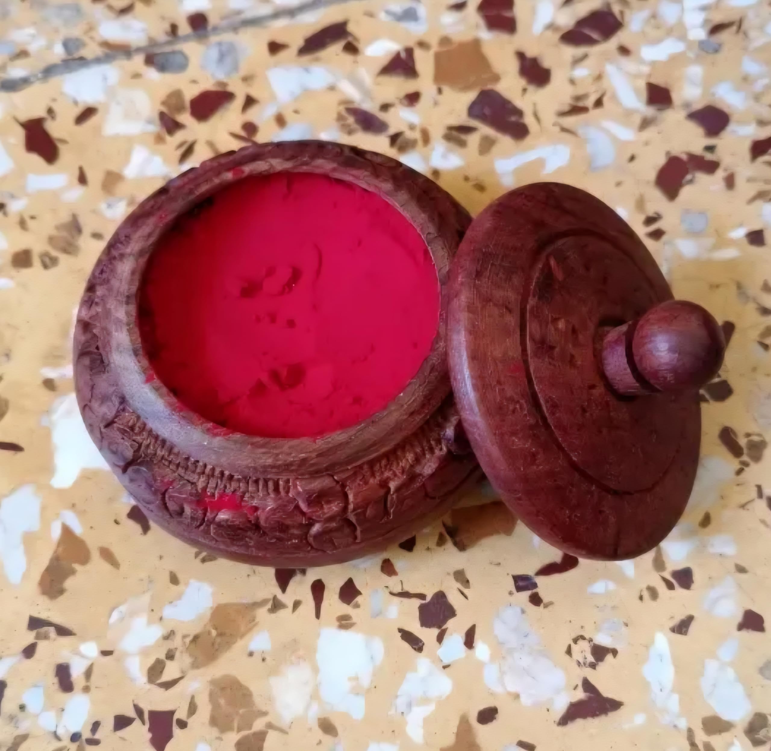 Handcrafted Wooden Sindoor Box with Lid, Red Interior, Carved Design, Traditional Indian Kumkum Container