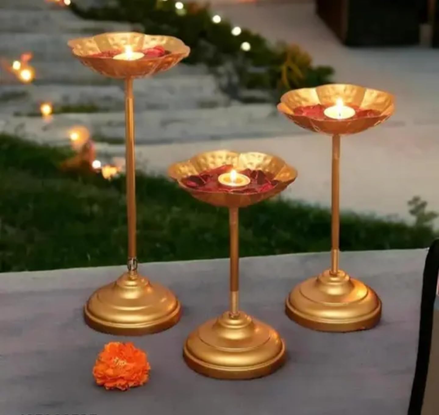 Elegant Gold Metal Tealight Candle Holders Set, Flower-Shaped Pedestal Design, 3-Piece Decorative Stands for Home, Wedding, Party