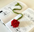 Handmade Crochet Rose Bookmark, Red Flower with Green Stem, Knitted Book Accessory, Unique Gift for Readers, Set of 2