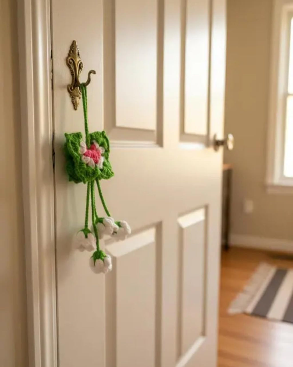 Crochet Floral Door Hanger, Green and White, Handmade Knit Flower Decor, Boho Home Accent