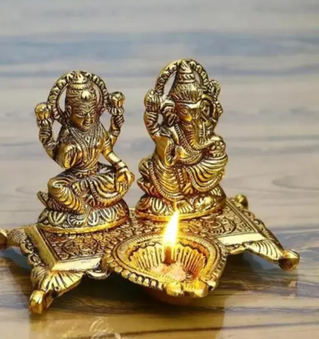 Traditional Brass Lakshmi Ganesh Oil Lamp, Decorative Hindu Deity Diya, Gold Antique Finish, Religious Spiritual Home Decor