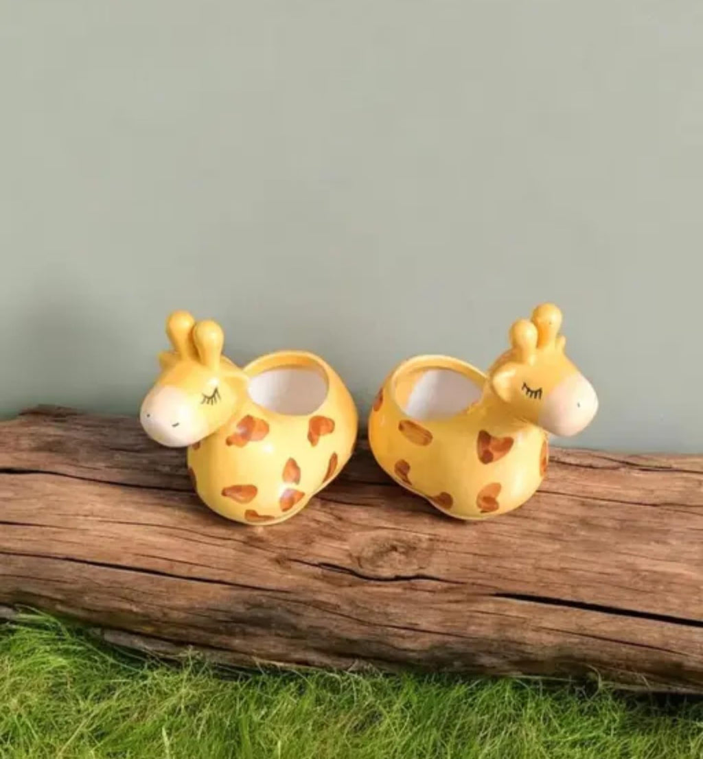 Cute Giraffe Ceramic Planter