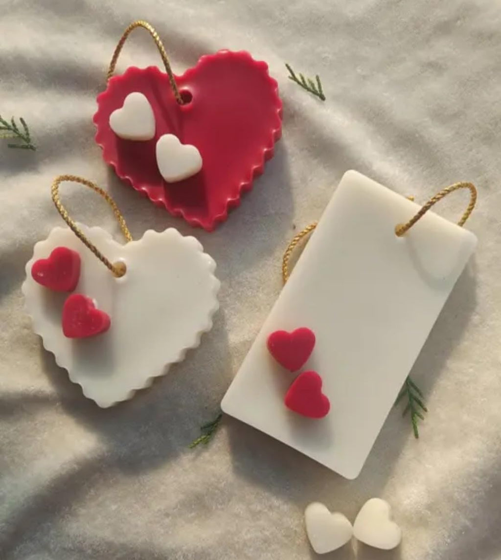 Decorative Scented Wax Sachet Ornaments with Heart Embellishments, White and Red, Set of 3, Valentine's Theme