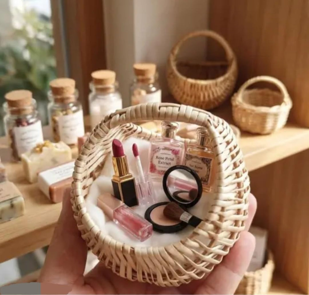 Small Wicker Basket with Handle, Round, Natural Woven Rattan, Miniature Decorative Storage