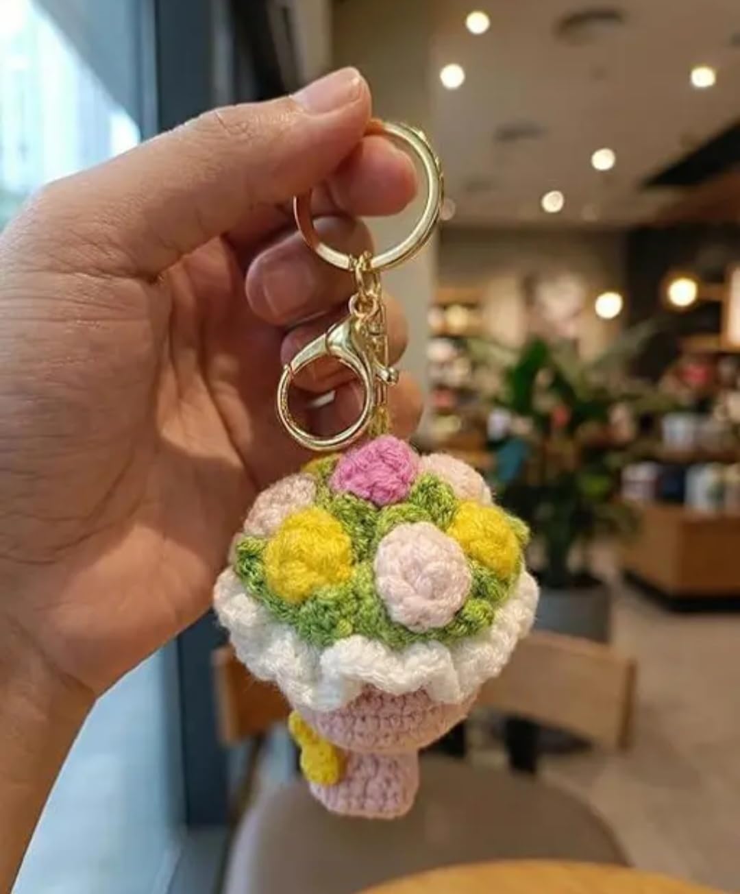 Handmade Crochet Flower Bouquet Keychain, Knitted Floral Charm, Pink, Cute Bag Accessory