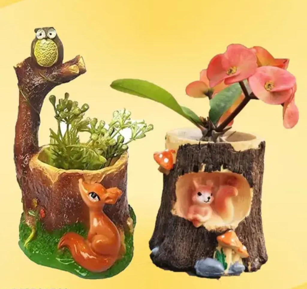 Woodland Forest Animal Succulent Planter Set, Decorative Tree Stump Design with Fox and Squirrel, Mini Garden Pots with Owl, 2 Piece