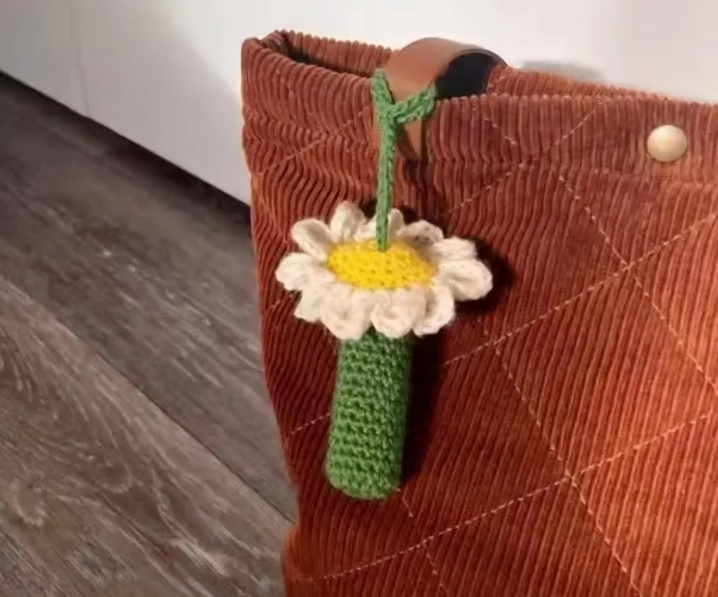 Crochet Daisy Flower lipstick cage, Handmade Knit Floral Charm, White and Yellow, Boho Style, lipstick box
