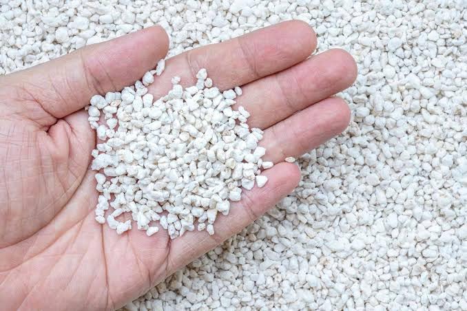 Perlite for soil mix