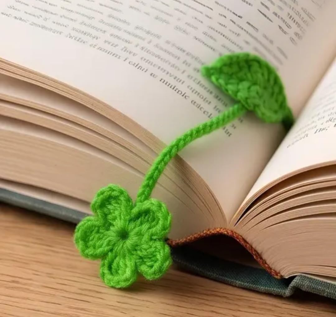Handmade Crochet Flower Bookmarks, Multicolor, Knitted Floral with Leaf Design, Set of 4, Random Colors