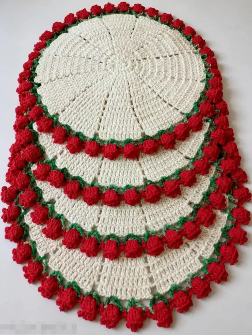 Handmade Crochet Pooja Thalposh, Floral Pattern with Tassels, Rose Bouquet Cum placemat