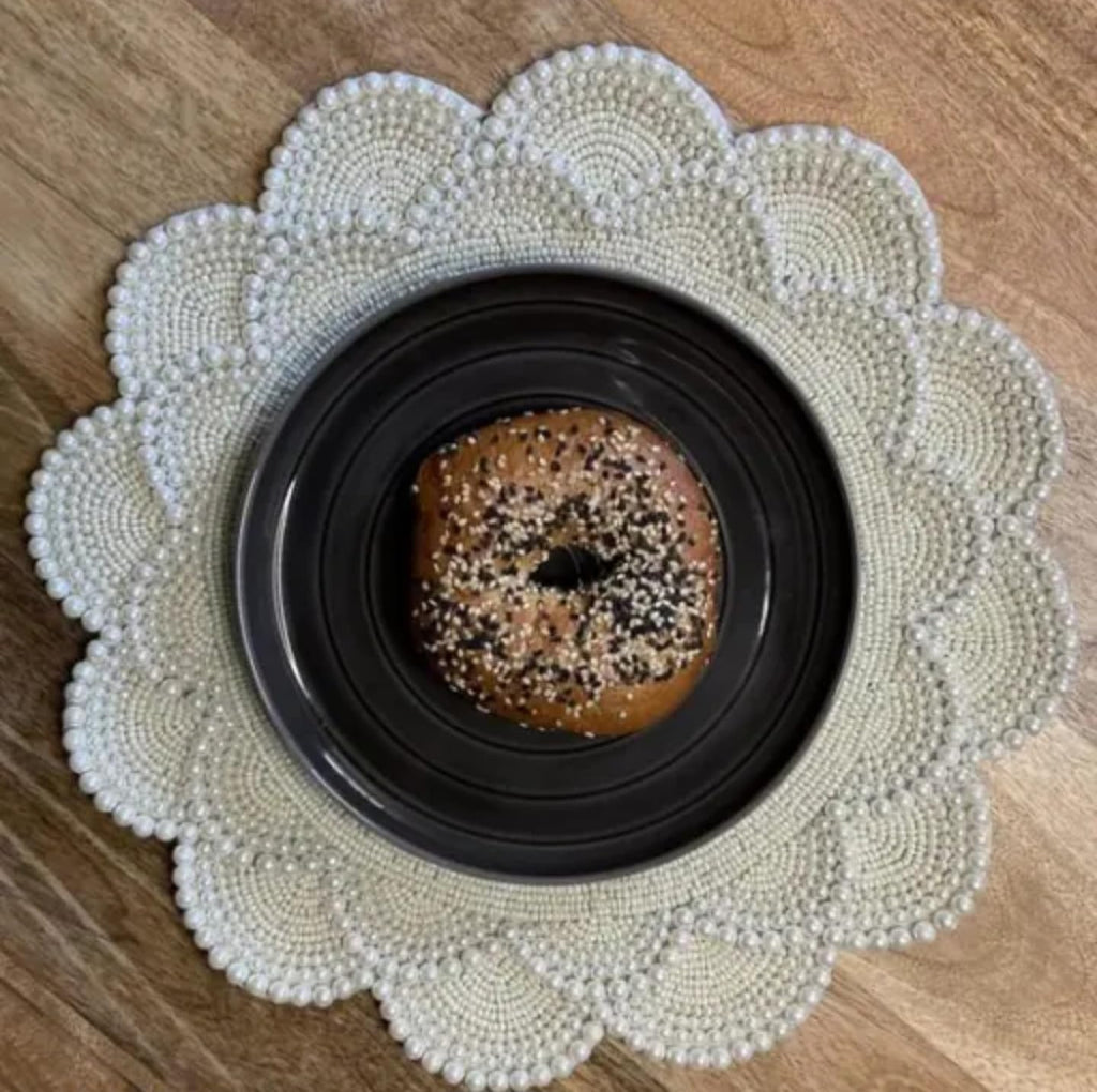 Elegant Pearl Beaded Placemats, White Scalloped Round Table Mat, Decorative Beaded Centerpiece for Dining, Home Decor