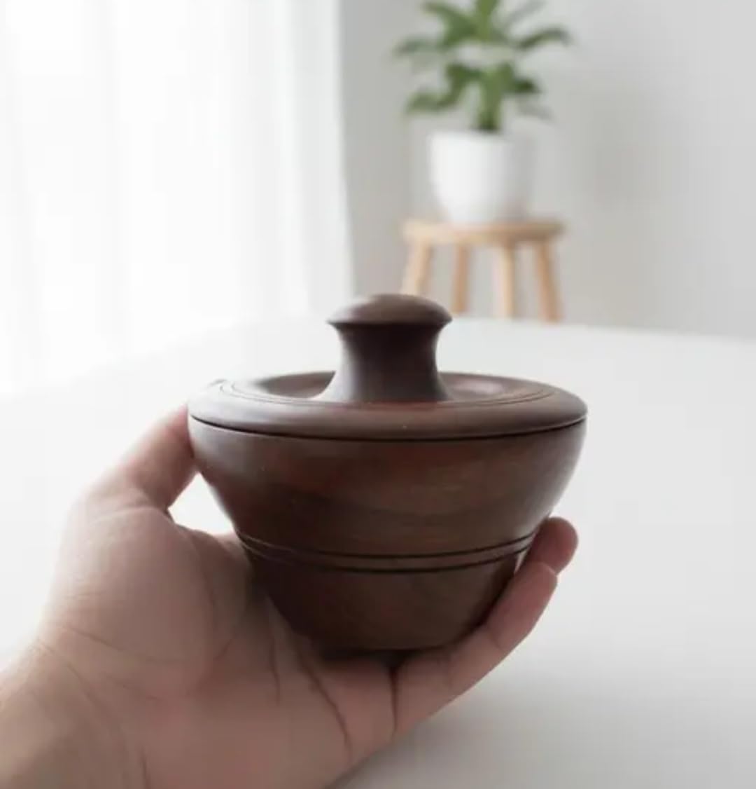 Wooden Soup Bowl with Lid, Brown, Handcrafted wooden, Serving Dish with Handle