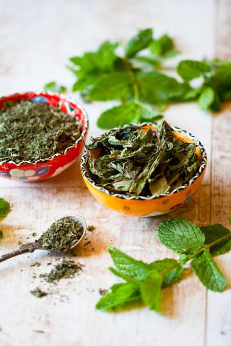 Dried Mint Leaves