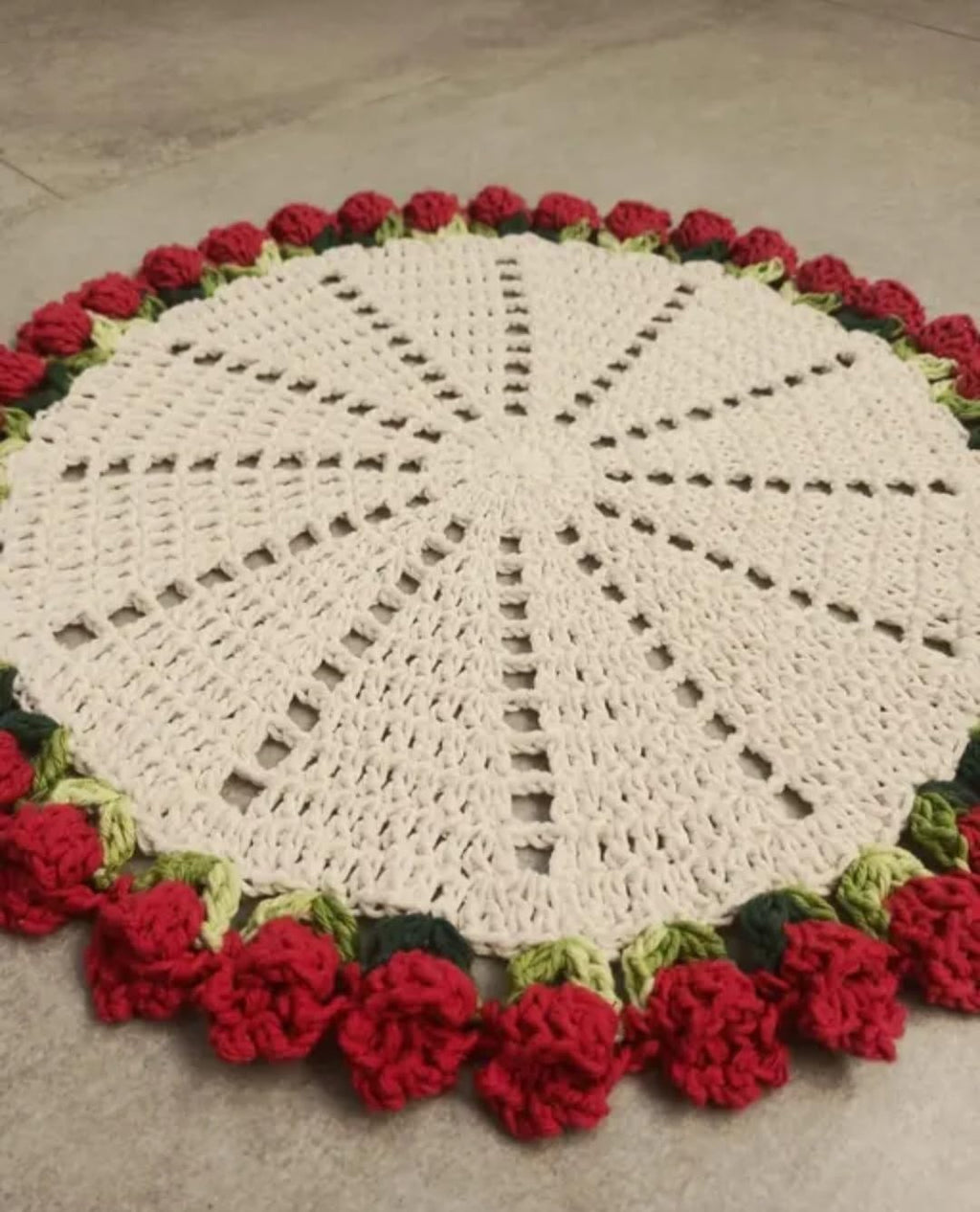 Handmade Crochet Pooja Thalposh, Floral Pattern with Tassels, Rose Bouquet Cum placemat
