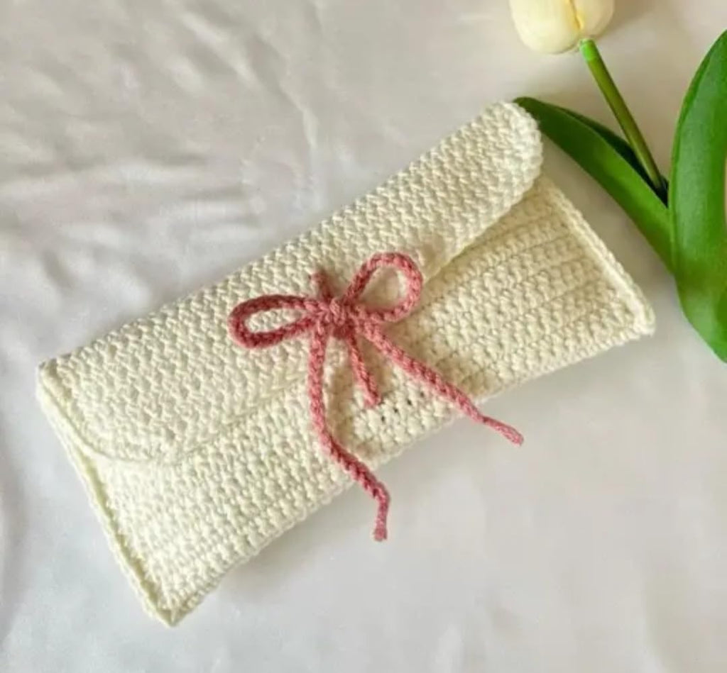 Handmade Crochet pencil pouch Bag, Cream White with Pink Bow, Knit Envelope pencil pouch, 1 piece