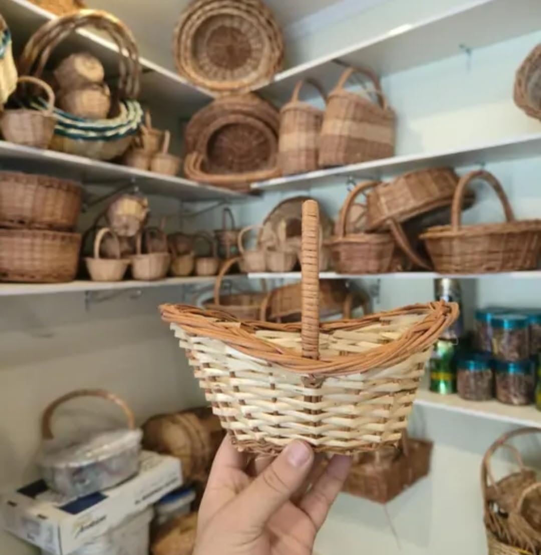 Handwoven Wicker Basket with Handle, Natural Rattan, Small, Rustic Style, for Storage and Gifting