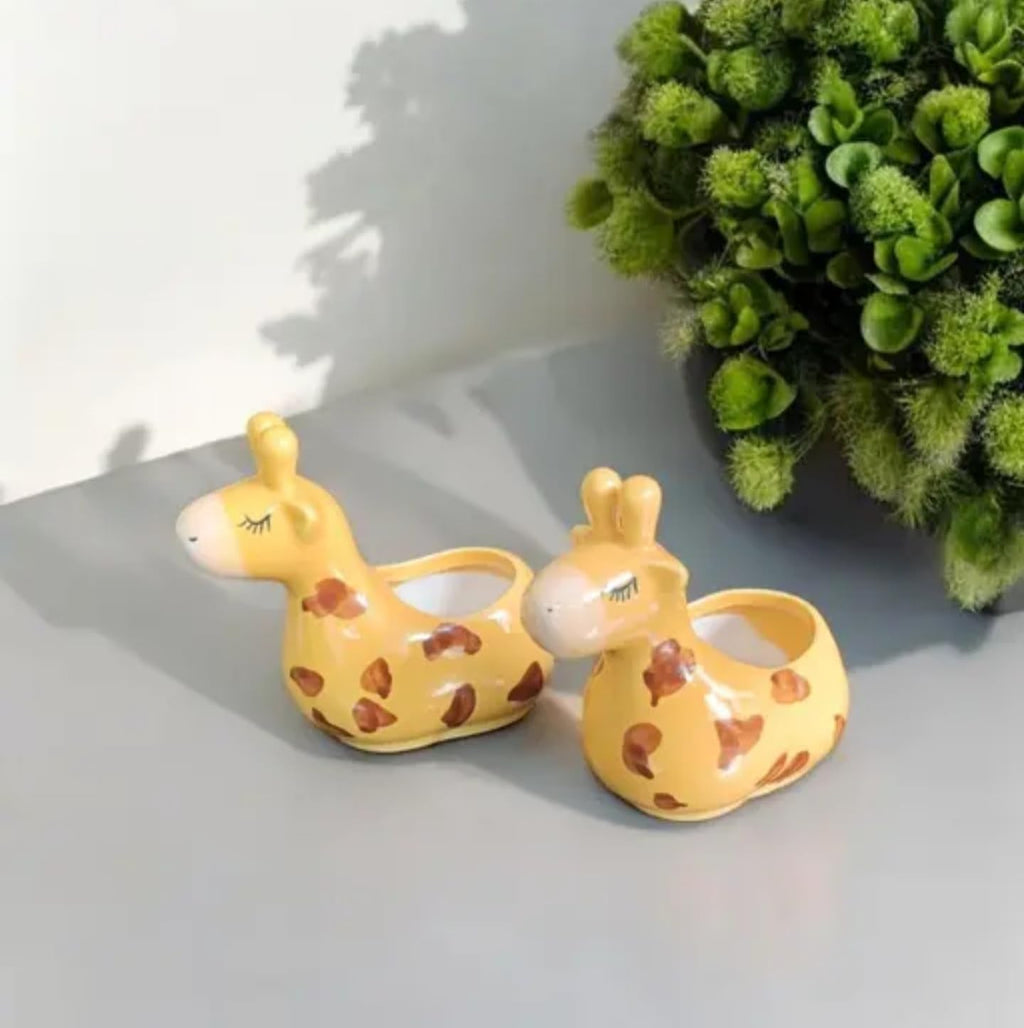 Cute Giraffe Ceramic Planter