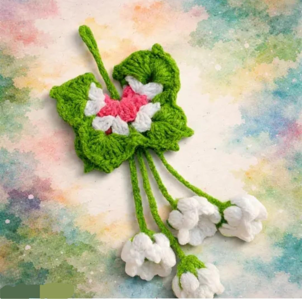 Crochet Floral Door Hanger, Green and White, Handmade Knit Flower Decor, Boho Home Accent