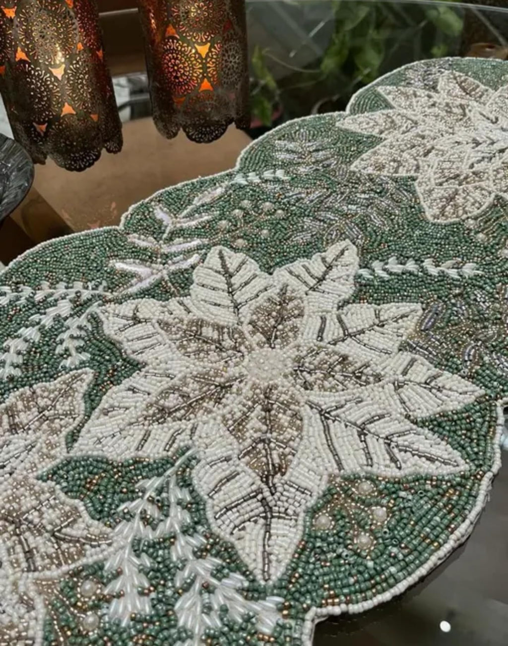 Beaded Table Runner, Green and White Snowflake Pattern, Scalloped Edge, Winter Holiday Decor