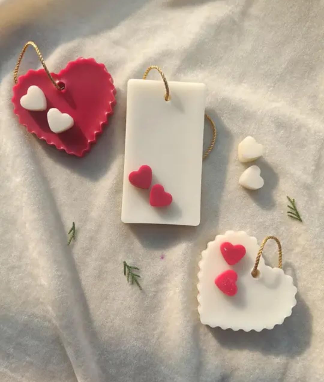 Decorative Scented Wax Sachet Ornaments with Heart Embellishments, White and Red, Set of 3, Valentine's Theme