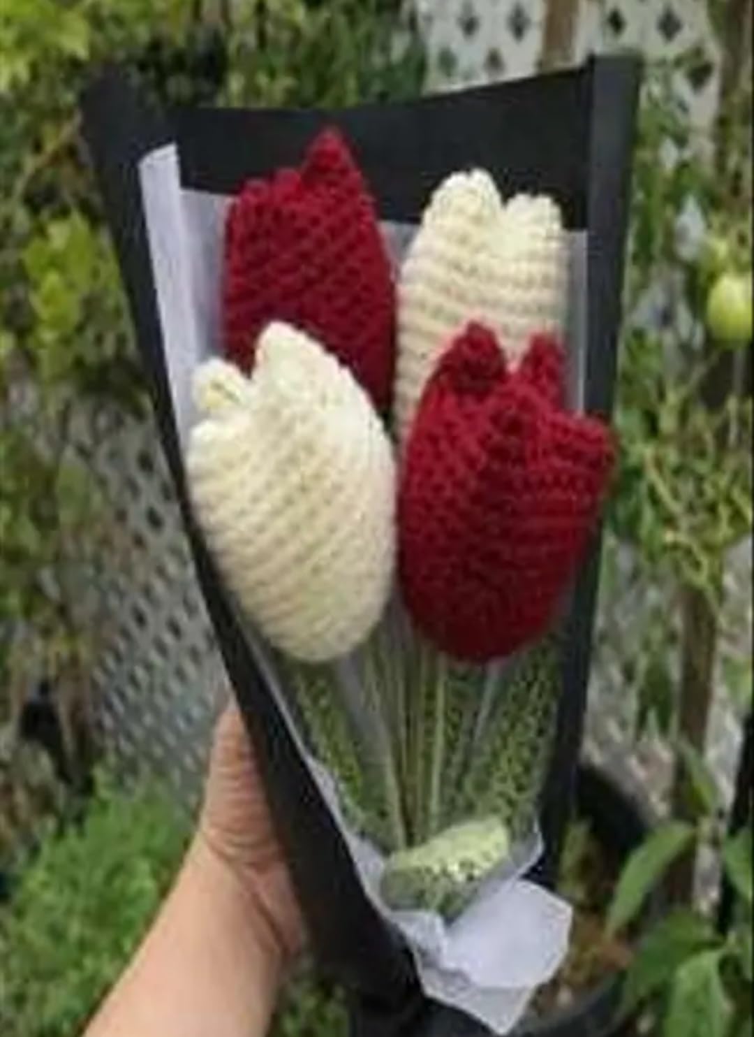 Handmade Crochet Tulip Bouquet, Red and Cream, Knitted Flowers, Valentine's Day Gift