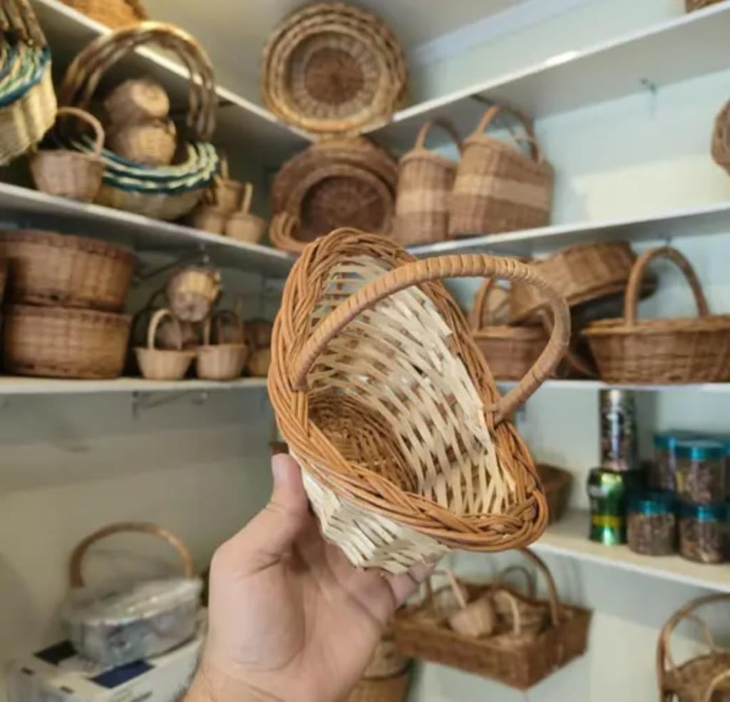 Handwoven Wicker Basket with Handle, Natural Rattan, Small, Rustic Style, for Storage and Gifting