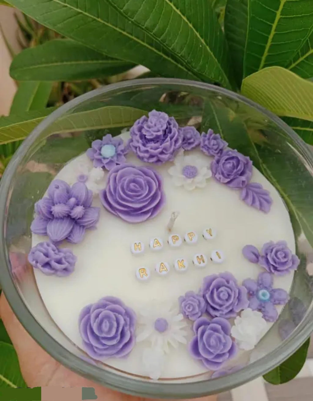 Elegant Round Birthday Cake with Purple Rose Decorations, White Fondant, Glass Display Plate