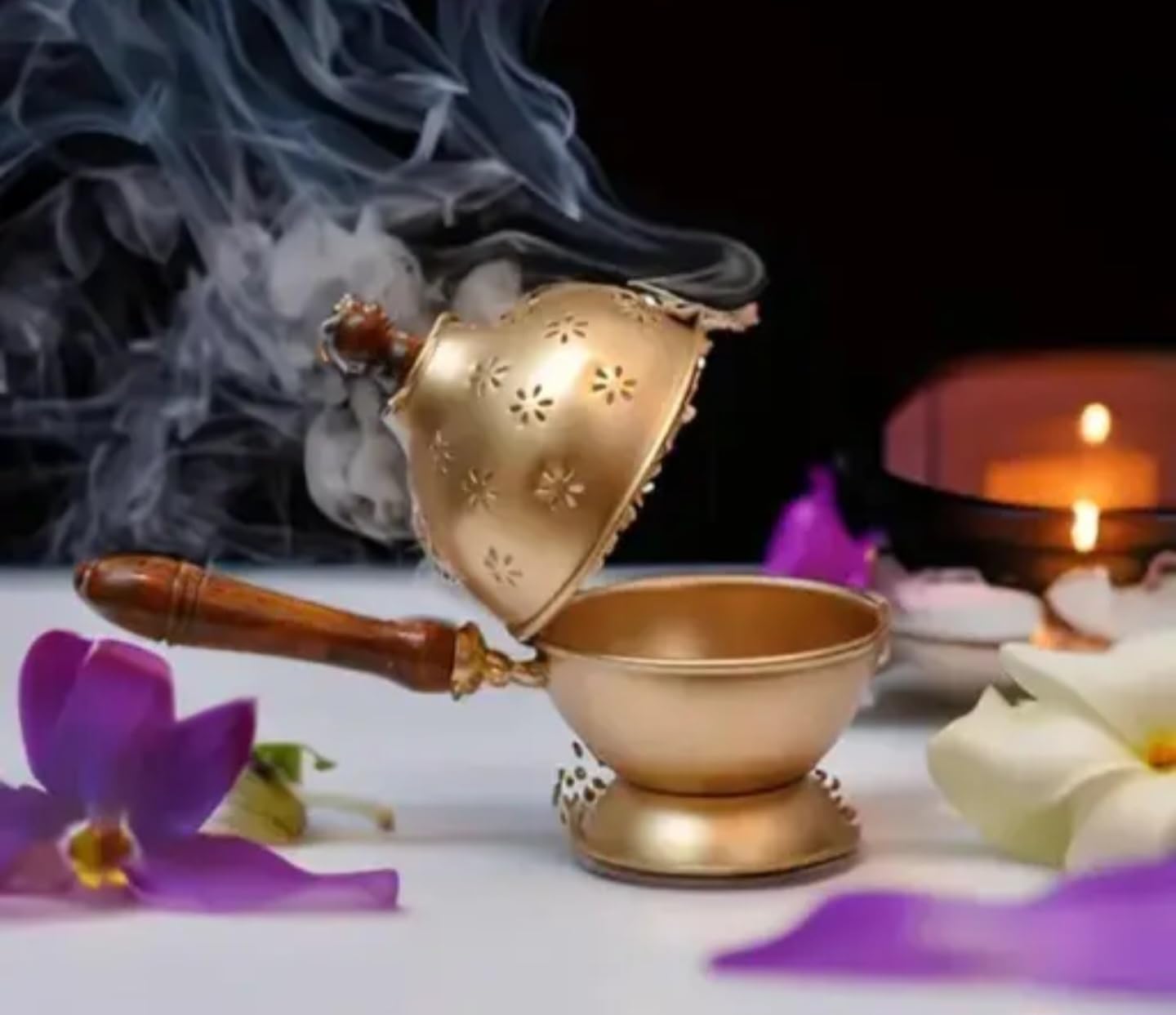 Decorative Metal Incense Holder Bowl with Lid, Gold, Floral Pattern Design, Wooden Handle, for Aromatherapy and Home Decor