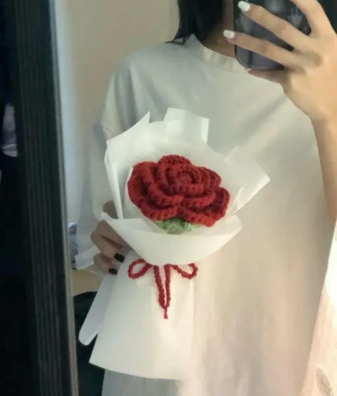Handmade Crochet Red Rose with Green Stem and Leaves, Single Flower Decoration